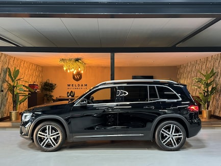 Mercedes-Benz GLB 0