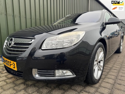 Opel Insignia 0