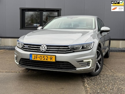 Volkswagen Passat 0