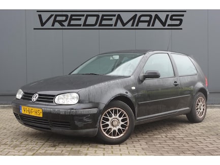 Volkswagen Golf 0