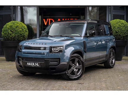 Land Rover Defender 0