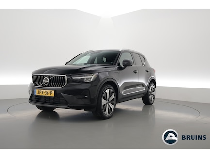Volvo XC40 0
