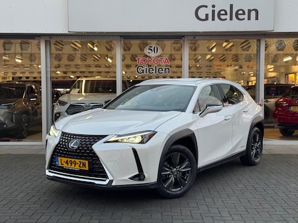 Lexus UX 0