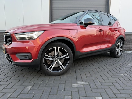 Volvo XC40 0