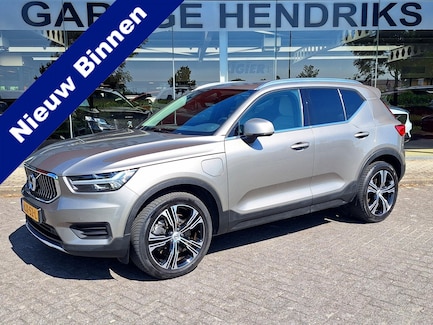 Volvo XC40 0