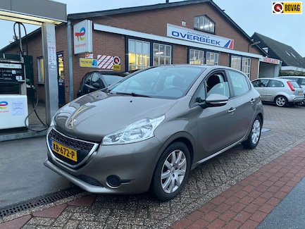 Peugeot 208 0