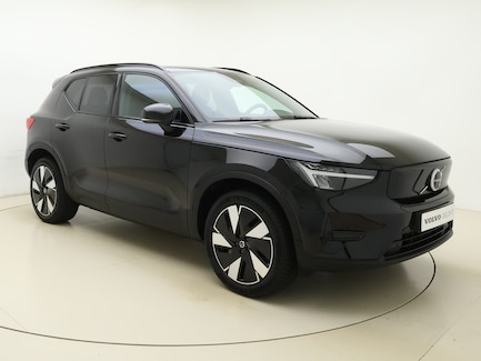 Volvo XC40 0