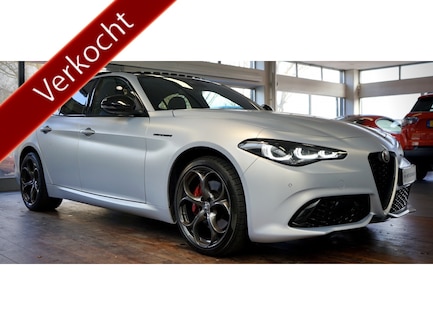 Alfa Romeo Giulia 0
