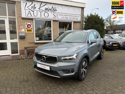 Volvo XC40 0