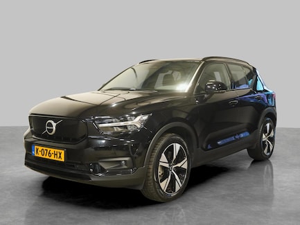 Volvo XC40 0