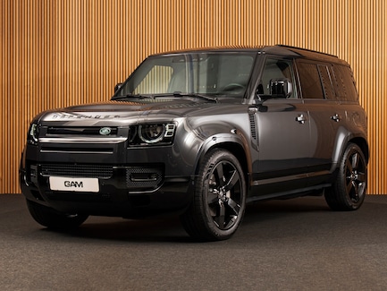 Land Rover Defender 0