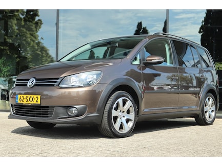 Volkswagen Cross Touran 0