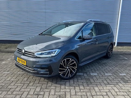 Volkswagen Touran 0
