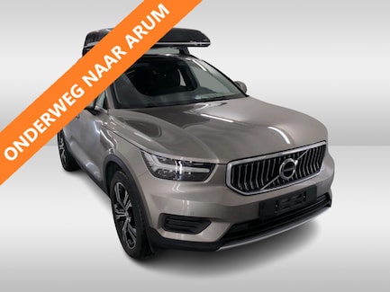 Volvo XC40 0