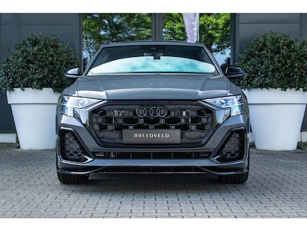Audi Q8 0