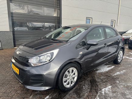 Kia Rio 0