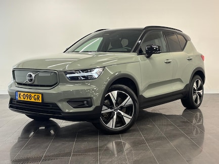 Volvo XC40 0