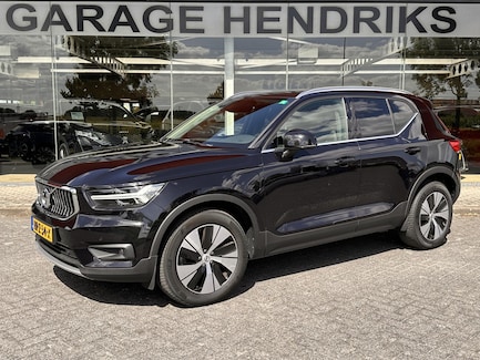 Volvo XC40 0