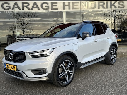 Volvo XC40 0