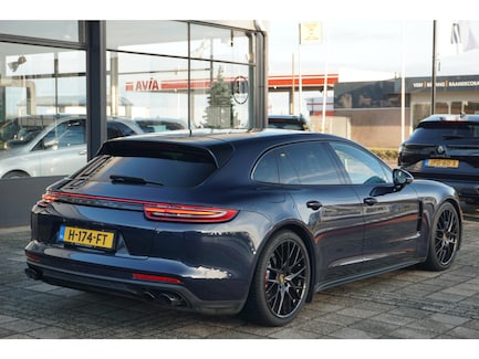 Porsche Panamera 0