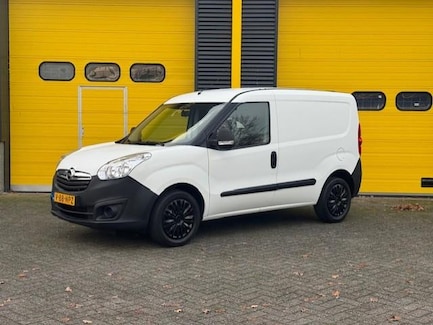 Opel Combo 0