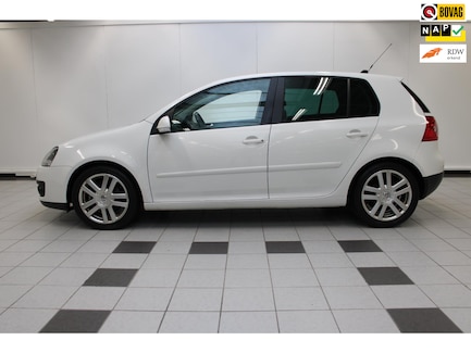 Volkswagen Golf 0