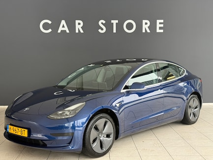 Tesla Model 3 0