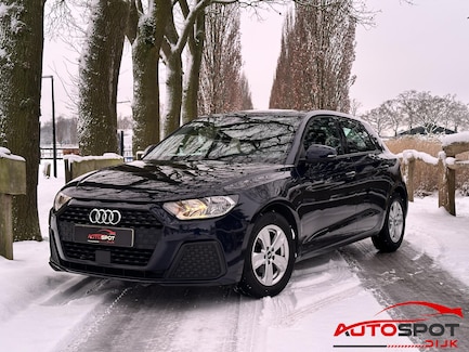 Audi A1 0