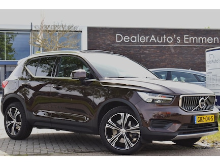 Volvo XC40 0