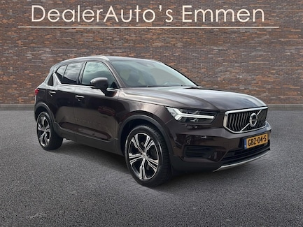 Volvo XC40 0
