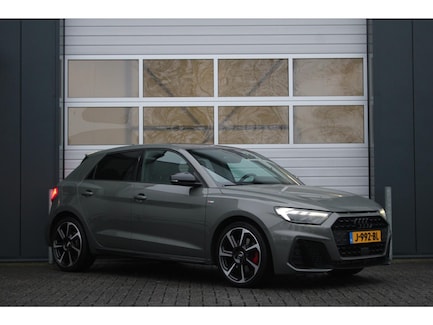 Audi A1 0