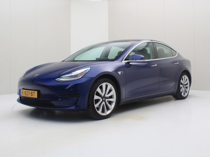 Tesla Model 3 0