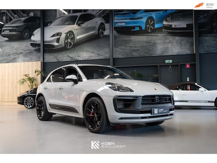 Porsche Macan 0