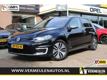 Volkswagen E-Golf 0