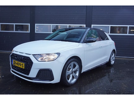Audi A1 0