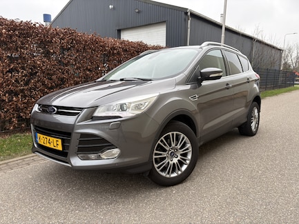 Ford Kuga 0