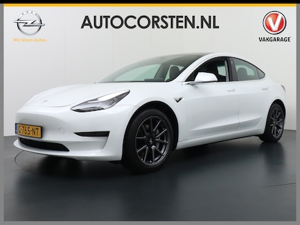 Tesla Model 3 0