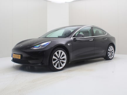 Tesla Model 3 0