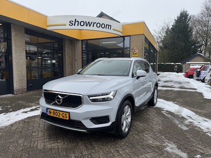 Volvo XC40 0