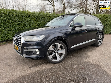 Audi Q7 0