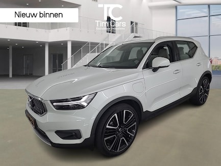 Volvo XC40 0