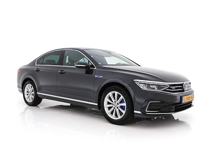 Volkswagen Passat 0