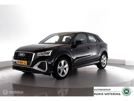 Audi Q2 0
