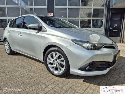 Toyota Auris 0