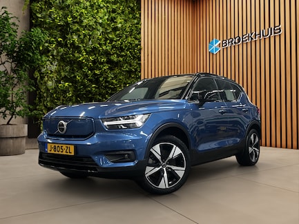 Volvo XC40 0