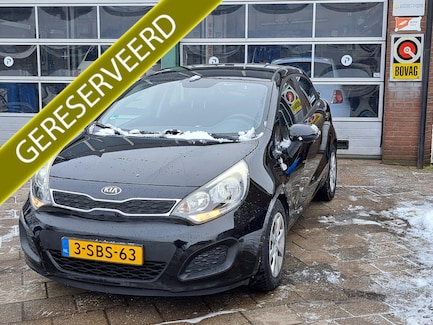 Kia Rio 0