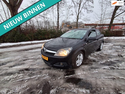 Opel Astra 0