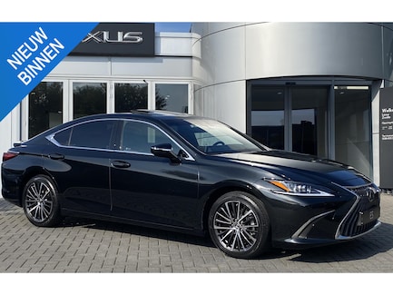 Lexus ES 0