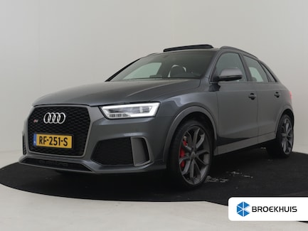 Audi RS Q3 0