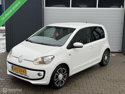 Volkswagen Up! 0